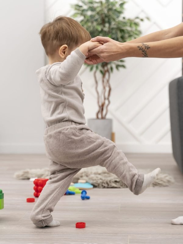 baby-doing-his-first-steps